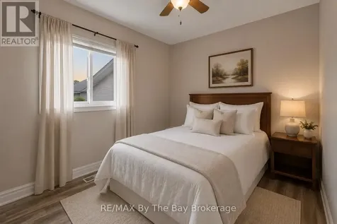 54 Fairway Crescent Wasaga Beach ON L9Z 1B8