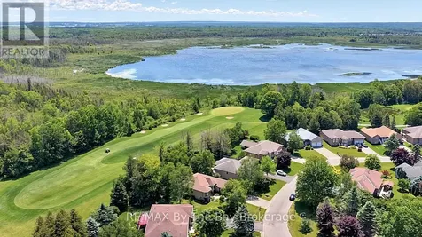 54 Fairway Crescent Wasaga Beach ON L9Z 1B8