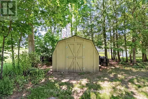 54 Fairway Crescent Wasaga Beach ON L9Z 1B8