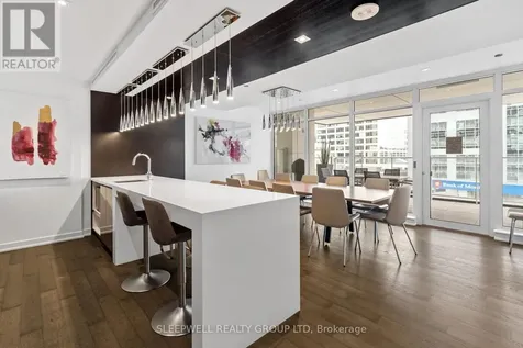 199 Slater Street Ottawa ON K1P 0C8