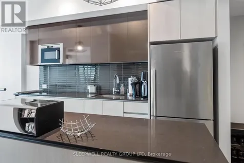199 Slater Street Ottawa ON K1P 0C8