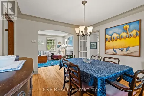 579 Broadview Avenue Ottawa ON K2A 2L6