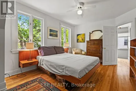 579 Broadview Avenue Ottawa ON K2A 2L6