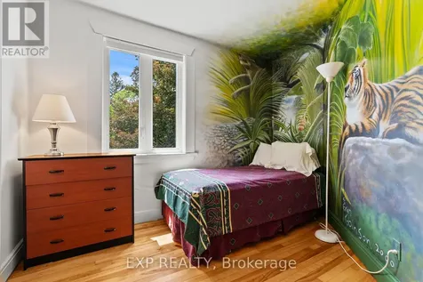 579 Broadview Avenue Ottawa ON K2A 2L6