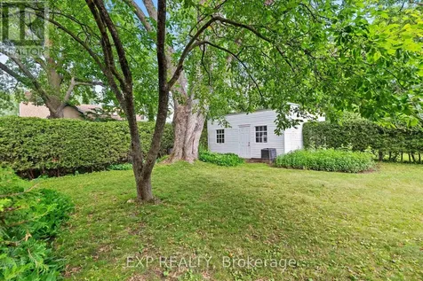 579 Broadview Avenue Ottawa ON K2A 2L6