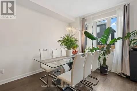 925 Athenry Court Ottawa ON K2J 7C9