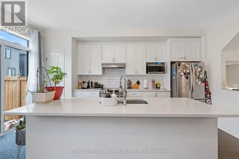 925 Athenry Court Ottawa ON K2J 7C9
