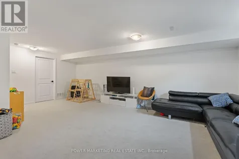 925 Athenry Court Ottawa ON K2J 7C9