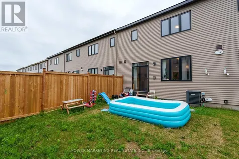 925 Athenry Court Ottawa ON K2J 7C9