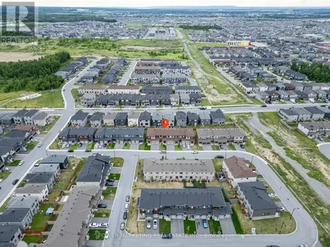 925 Athenry Court Ottawa ON K2J 7C9