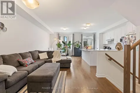 925 Athenry Court Ottawa ON K2J 7C9