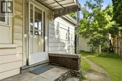 52 Marlborough Street Brantford ON N3T 2S2
