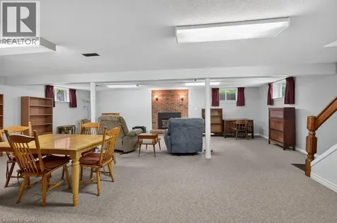 476 East 37th Street Hamilton ON L8V 4B9