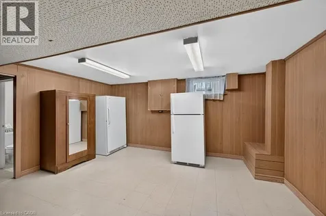 476 East 37th Street Hamilton ON L8V 4B9