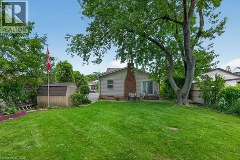 476 East 37th Street Hamilton ON L8V 4B9