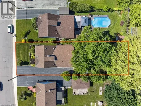 476 East 37th Street Hamilton ON L8V 4B9