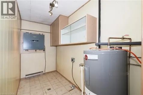 88 Glen Road Kitchener ON N2M 3E8