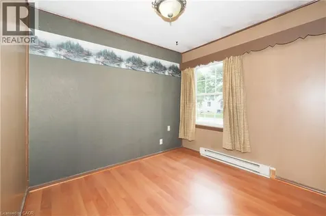 88 Glen Road Kitchener ON N2M 3E8