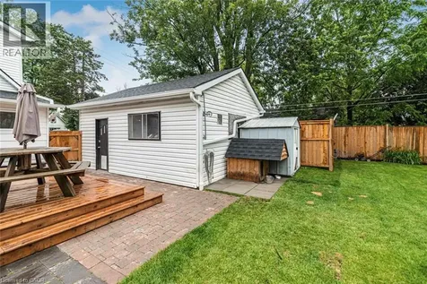 811 Tamarac Street Dunnville ON N1A 2E5