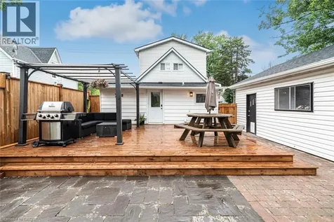 811 Tamarac Street Dunnville ON N1A 2E5