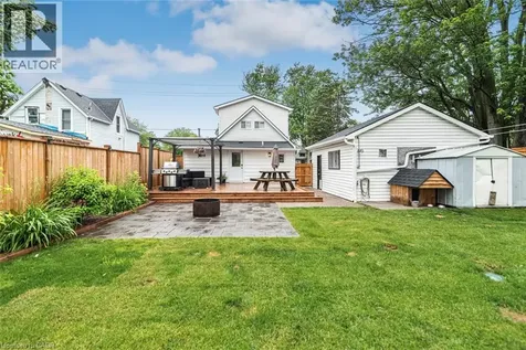 811 Tamarac Street Dunnville ON N1A 2E5