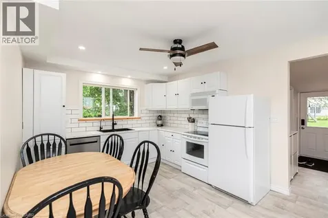 811 Tamarac Street Dunnville ON N1A 2E5