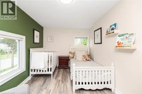 811 Tamarac Street Dunnville ON N1A 2E5