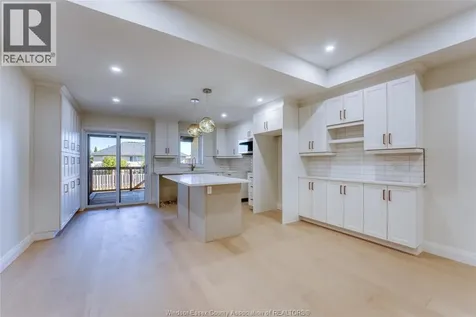 367 Mayrand Street Lasalle ON N9J 0E7