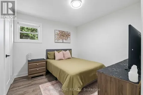 242 Centre Street Essa (angus) ON L0M 1B0