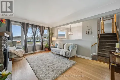 44 Meyer Drive Guelph (st. George's) ON N1E 4H2