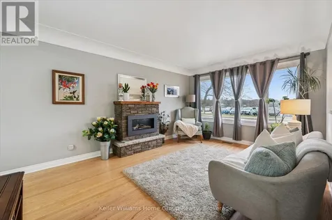 44 Meyer Drive Guelph (st. George's) ON N1E 4H2