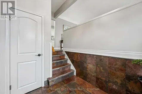 44 Meyer Drive Guelph (st. George's) ON N1E 4H2