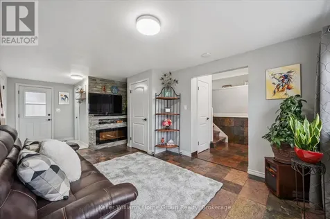 44 Meyer Drive Guelph (st. George's) ON N1E 4H2