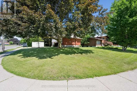 44 Meyer Drive Guelph (st. George's) ON N1E 4H2