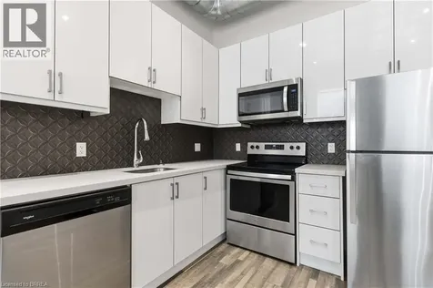 140 Dalhousie Street Brantford ON N3T 2J3
