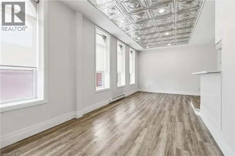140 Dalhousie Street Brantford ON N3T 2J3