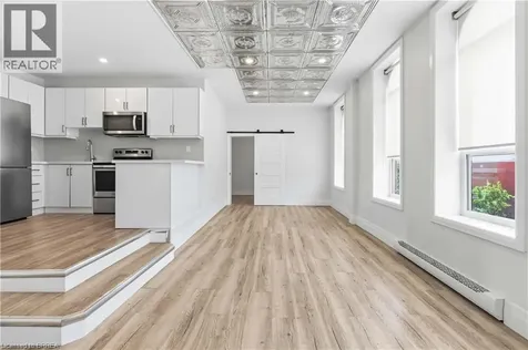 140 Dalhousie Street Brantford ON N3T 2J3