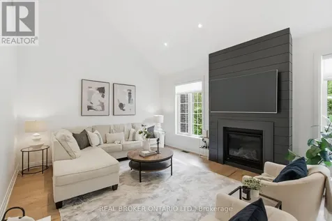 26 Howard Williams Court Uxbridge ON L9P 0R2