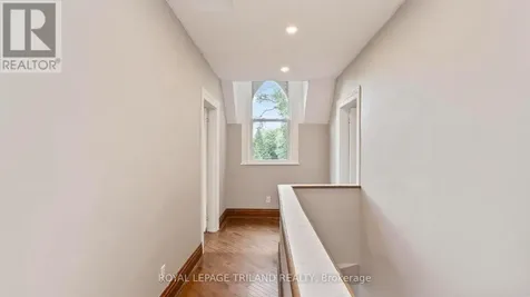 50 Fairview Avenue St. Thomas ON N5R 4X6