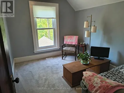 43 Hemlock Street St. Thomas ON N5R 1X7