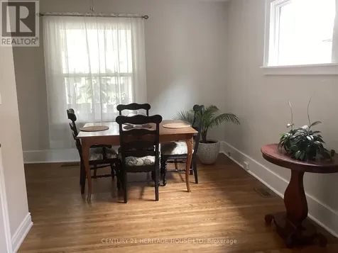 43 Hemlock Street St. Thomas ON N5R 1X7