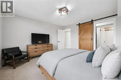 904 Paisley Road Guelph ON N1K 0C6