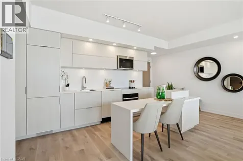 370 Martha Street Burlington ON L7R 0G9