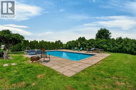 5331 Greenlane Road Beamsville ON L3J 2J3