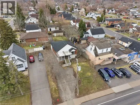 880 Lawrence Road Hamilton ON L8K 2A3