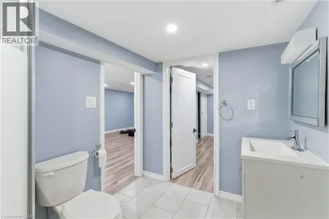 880 Lawrence Road Hamilton ON L8K 2A3