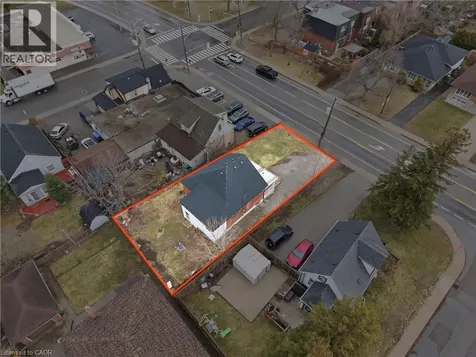 880 Lawrence Road Hamilton ON L8K 2A3