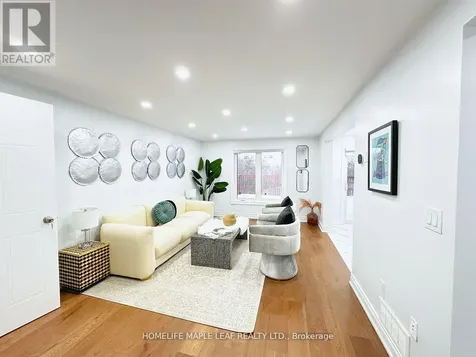 498 Bankside Drive Kitchener ON N2N 3J3
