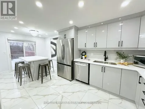 498 Bankside Drive Kitchener ON N2N 3J3
