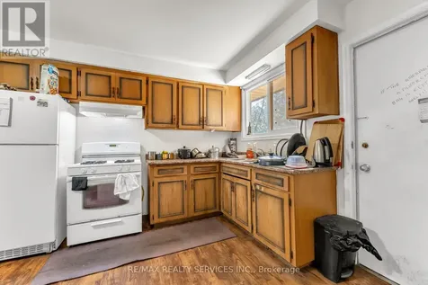94 Gage Avenue Kitchener ON N2G 2E2